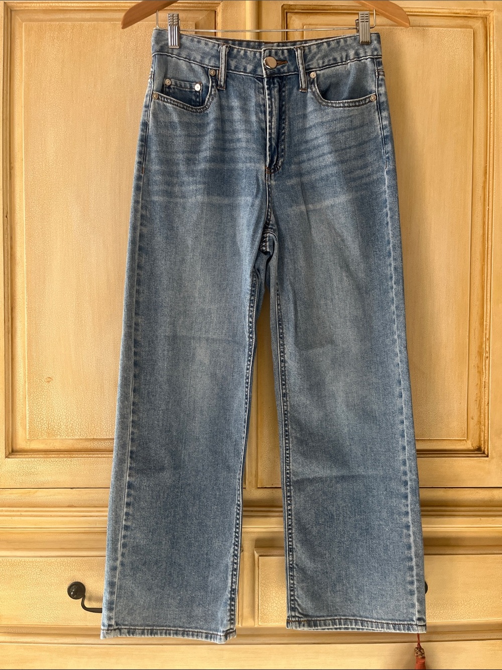 Women's OAT New York Straight-Leg cloud luxe Denim Jeans-size 2/26